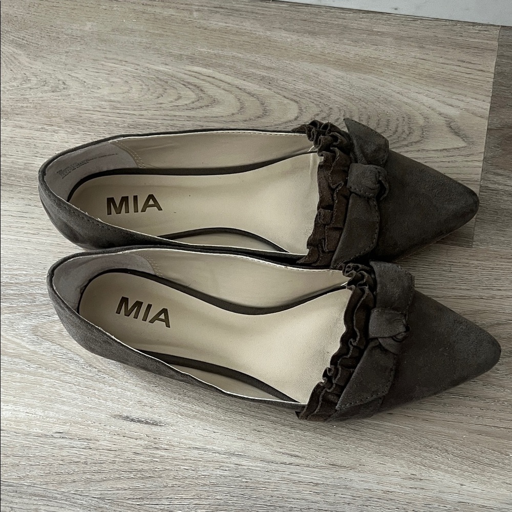 MIA Women's Green Suede Loafers